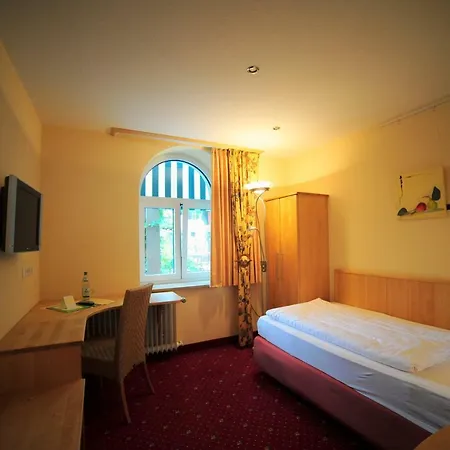 Affittacamere Loewen, 3*